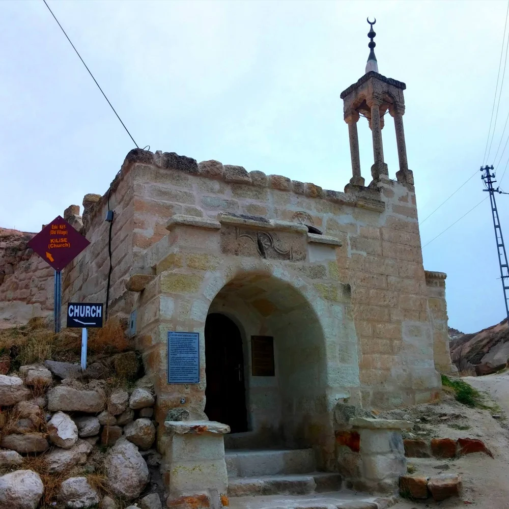 Çavuşin Eski Camii